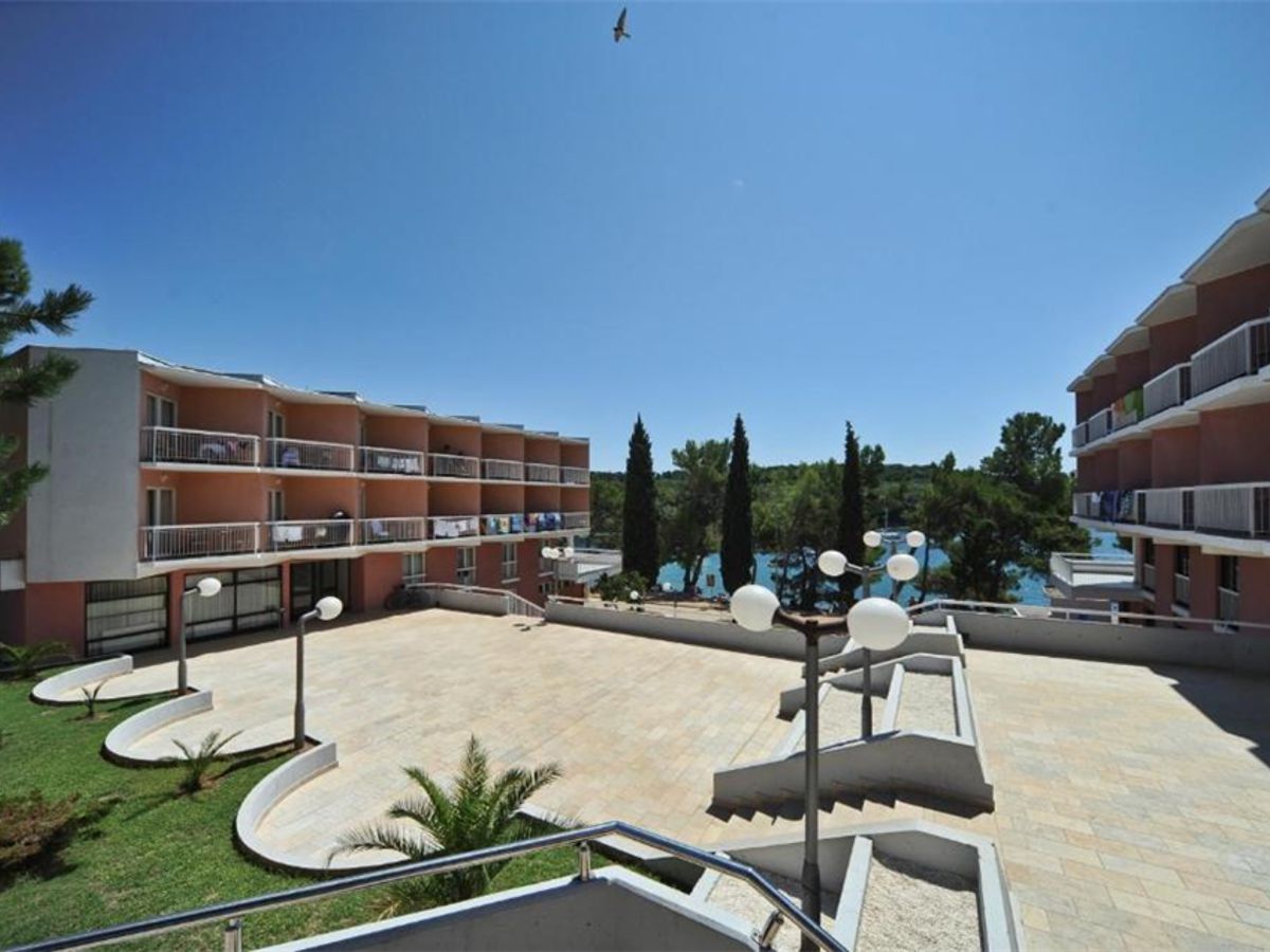 2025/03/Hotel-Centinera-Pula-1.jpg