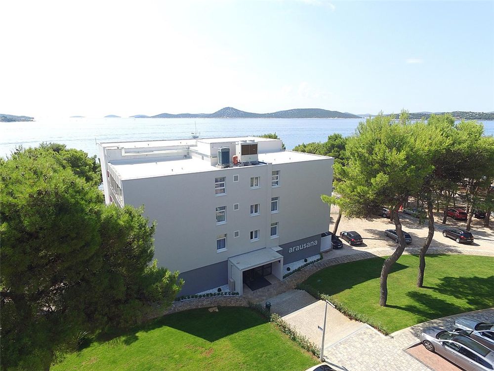 2025/03/Villa-Arausana-Antonina-Vodice-4.jpg