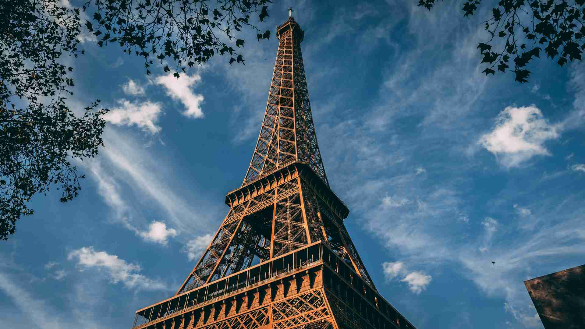 2025/10/Valentinovo-Pariz-7.jpg