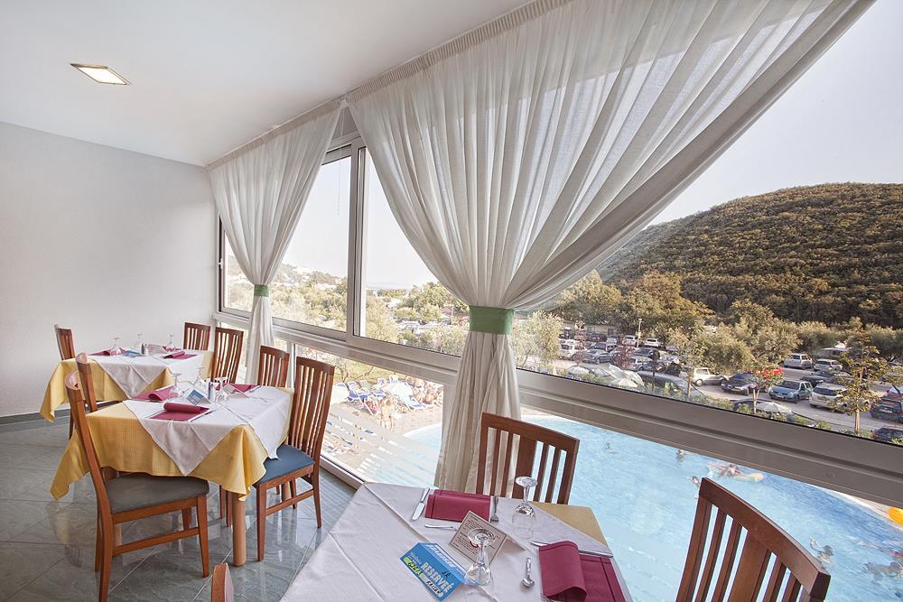 2026/04/Ljetovanje-Hotel-Narcis-Rabac-13.jpg