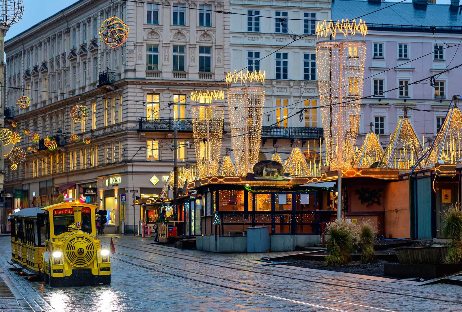 Linz advent na Hauptplatzu